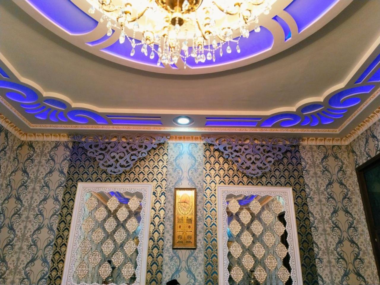 Hotel Rizqiro'Z Boutique Bucara Exterior foto